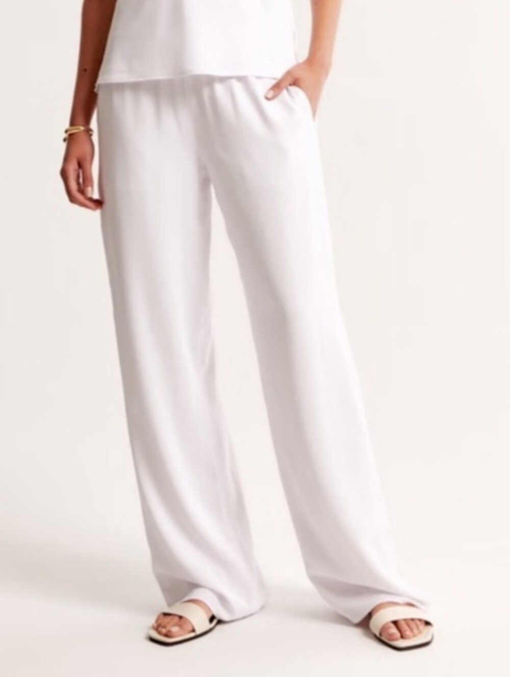 Abercrombie & Fitch White Drapey Pull-On pants Elastic Waistband Small Petite
